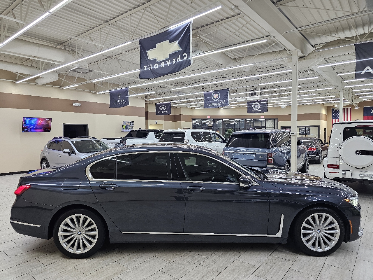 BMW 7-Series 740i 2020