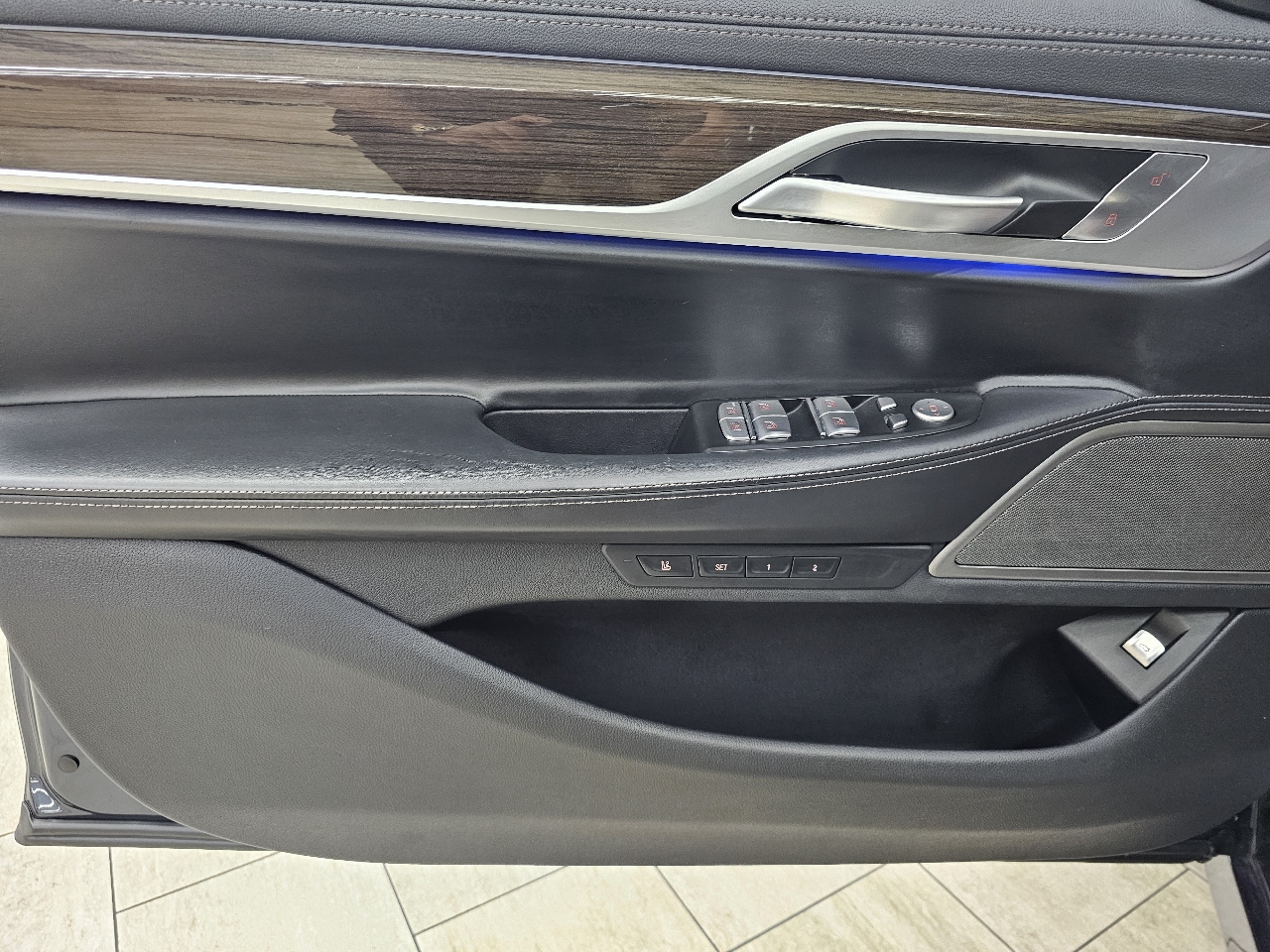 BMW 7-Series 740i 2020