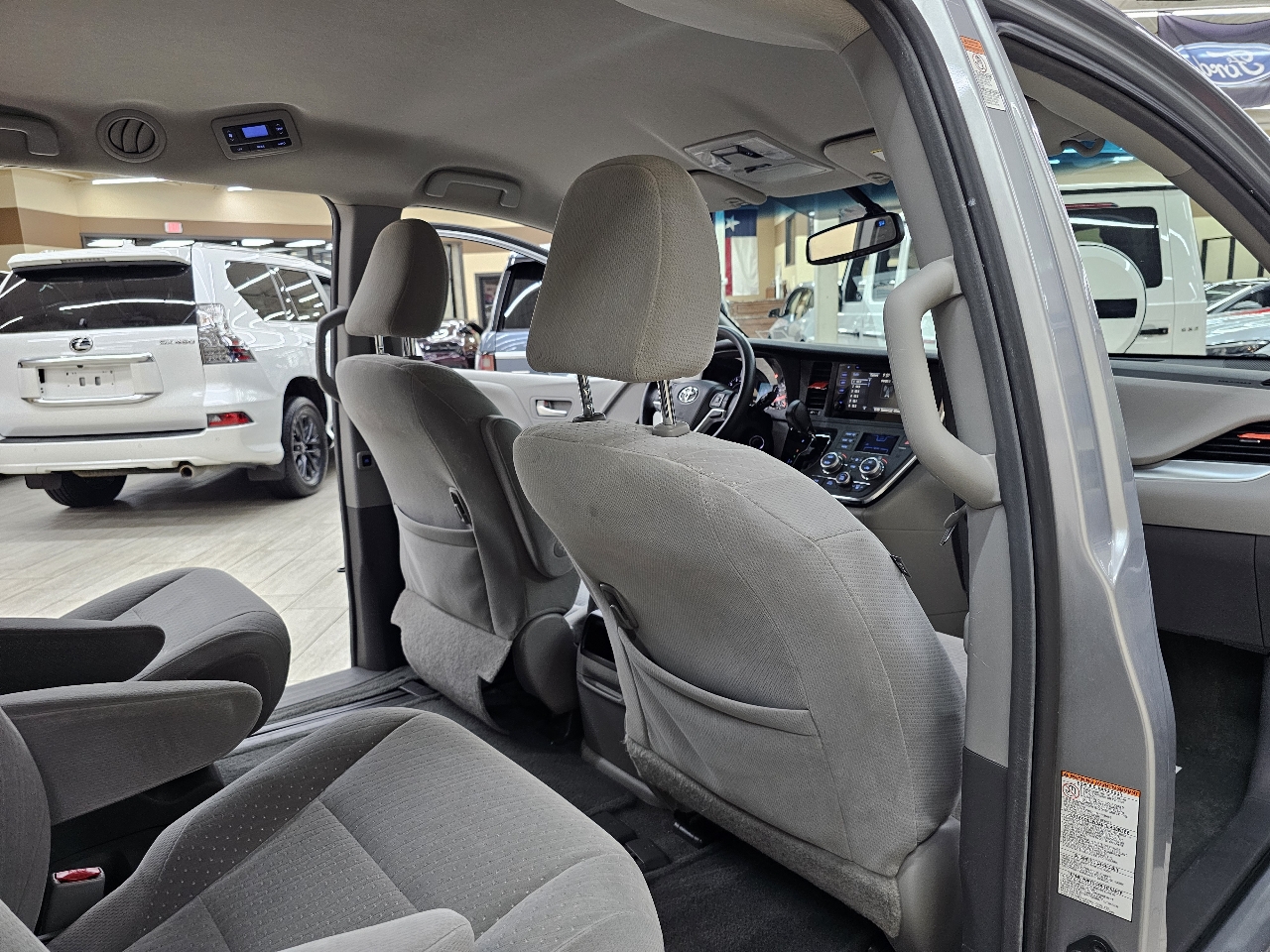 Toyota Sienna  2015