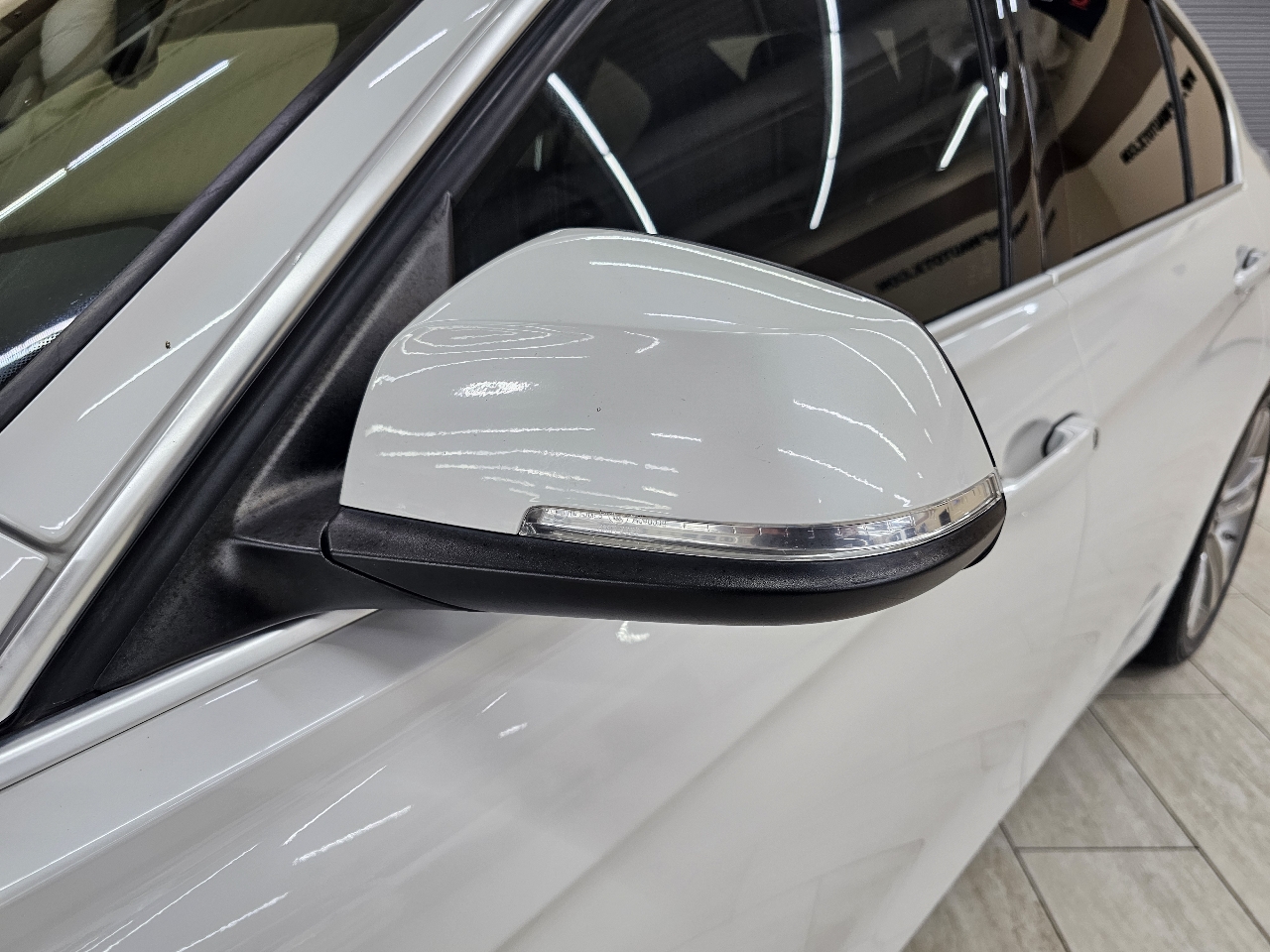 BMW 3-Series 330i SULEV Sedan 2017