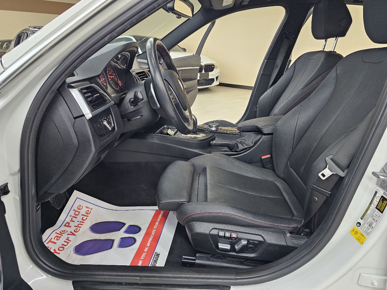 BMW 3-Series 330i SULEV Sedan 2017