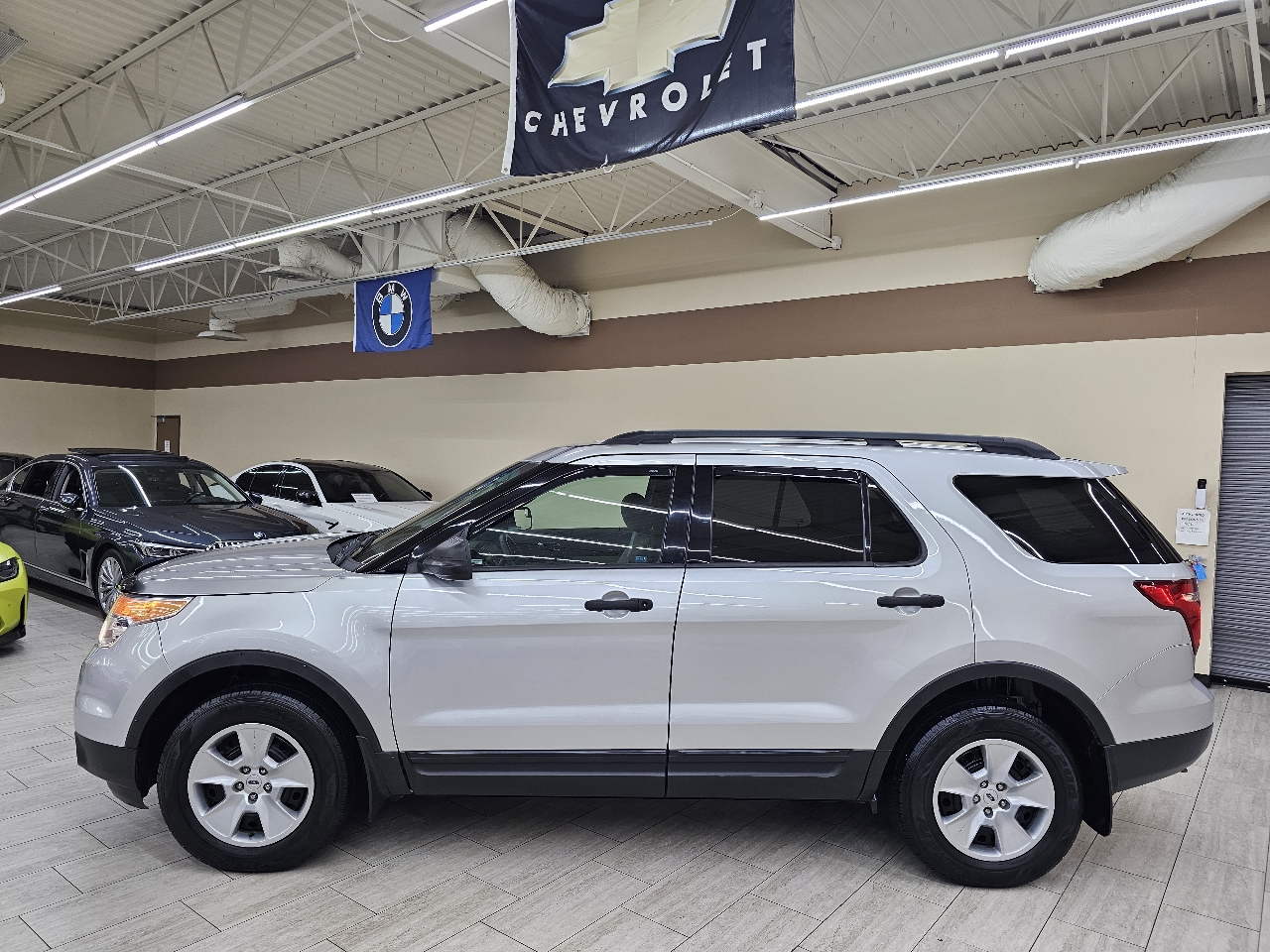 Ford Explorer Base 4WD 2014