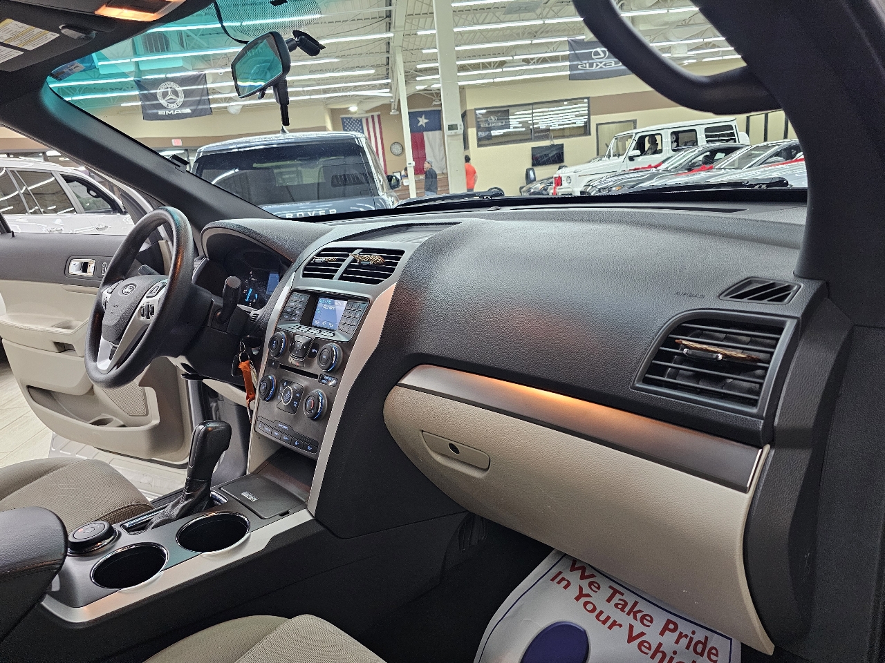 Ford Explorer Base 4WD 2014