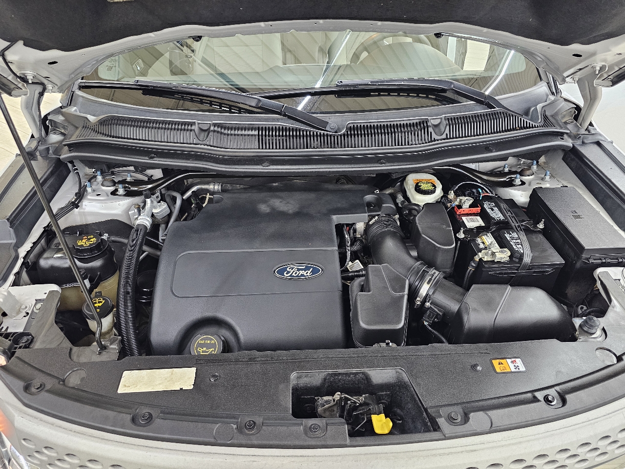 Ford Explorer Base 4WD 2014