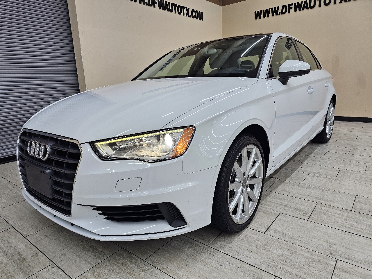 Audi A3 1.8T Premium FWD S tronic 2015