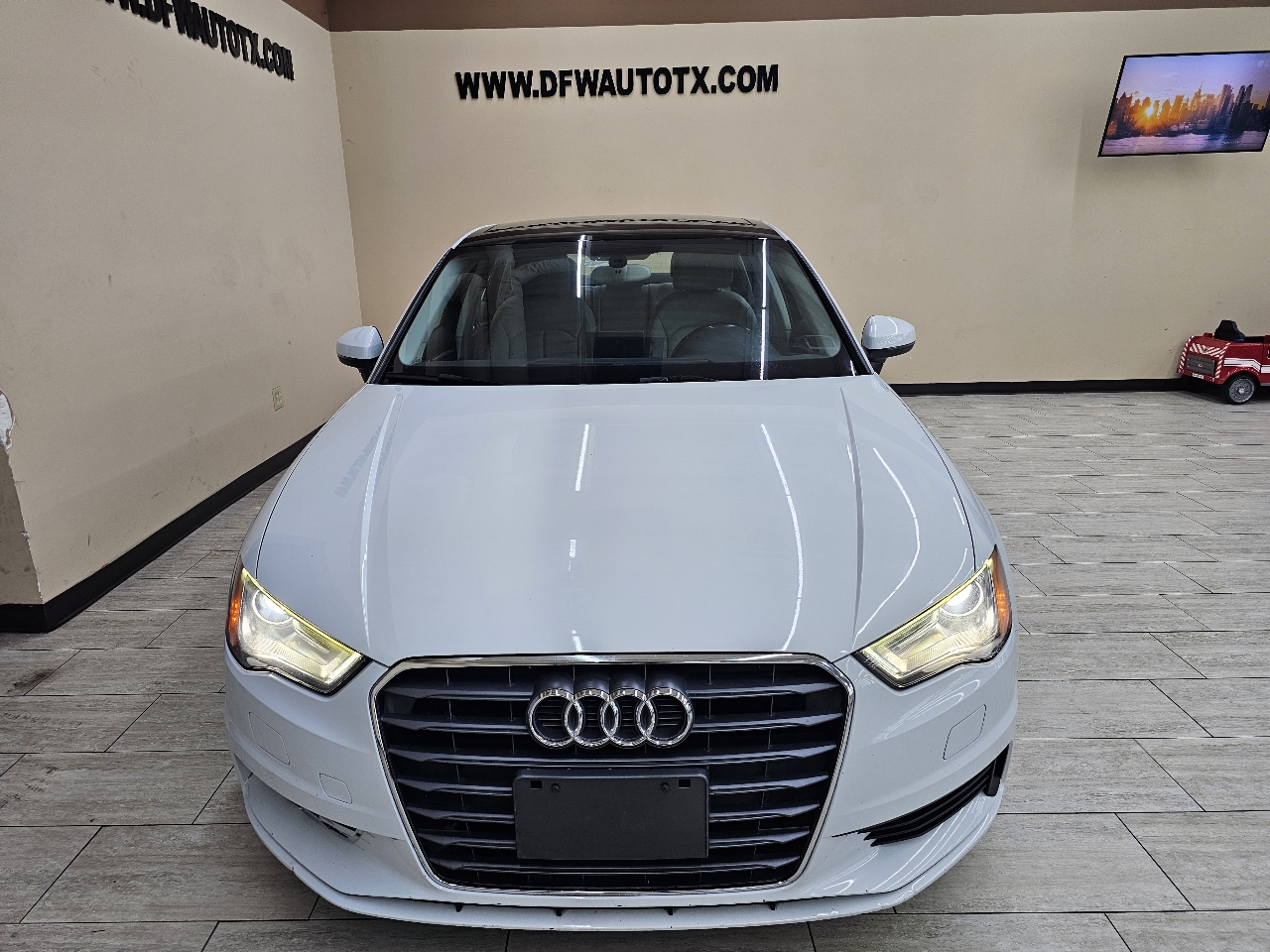Audi A3 1.8T Premium FWD S tronic 2015