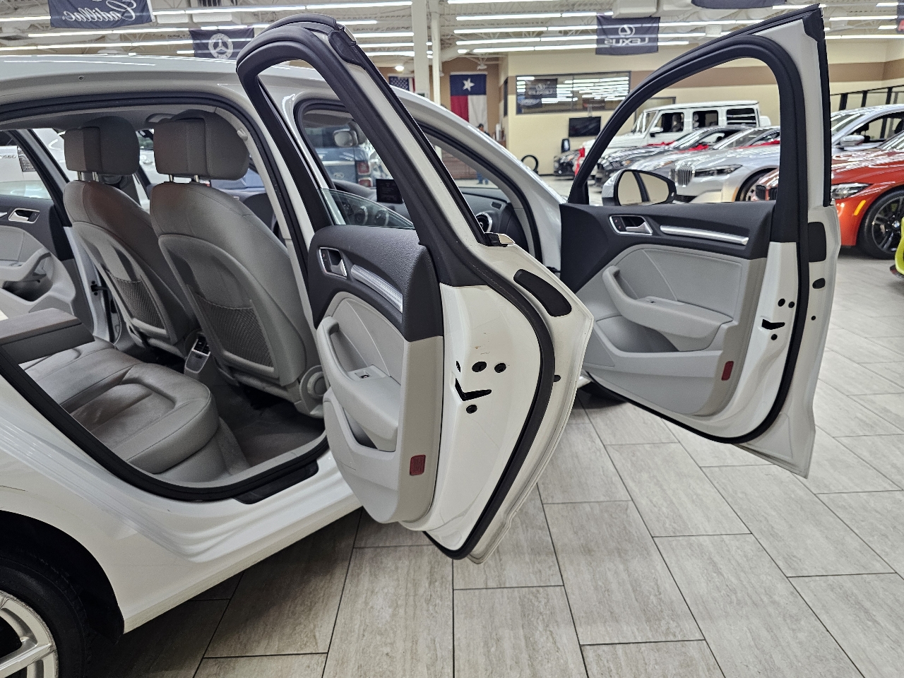 Audi A3 1.8T Premium FWD S tronic 2015