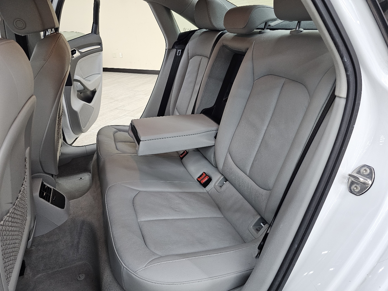 Audi A3 1.8T Premium FWD S tronic 2015