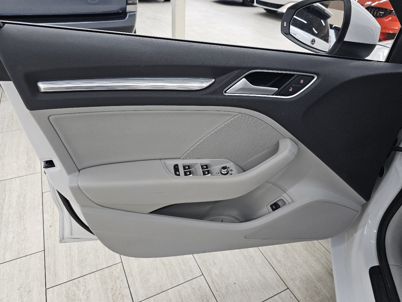 Audi A3 1.8T Premium FWD S tronic 2015