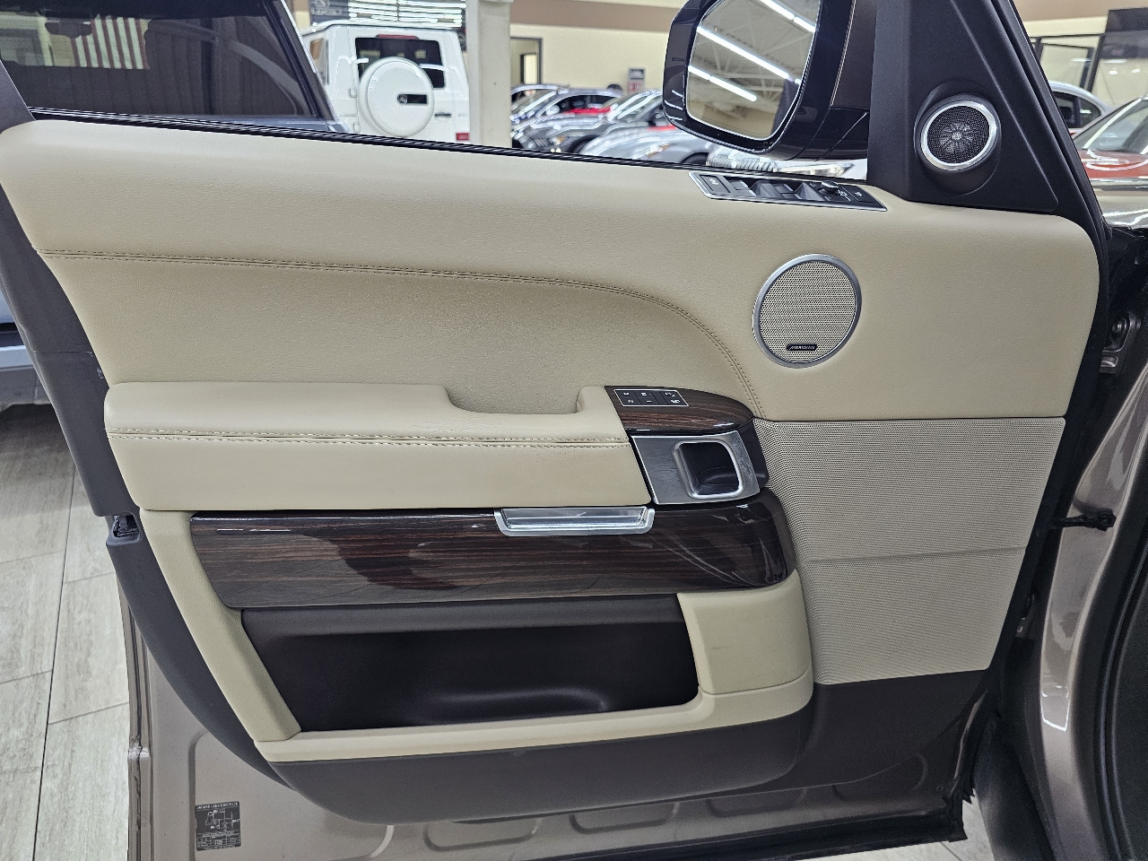 Land Rover Range Rover HSE 2016