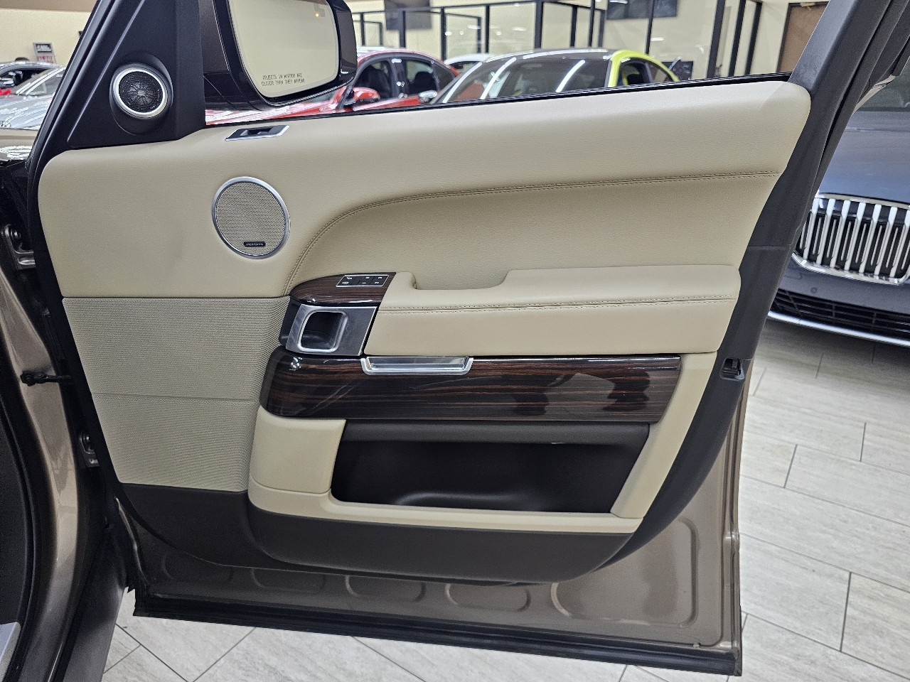 Land Rover Range Rover HSE 2016