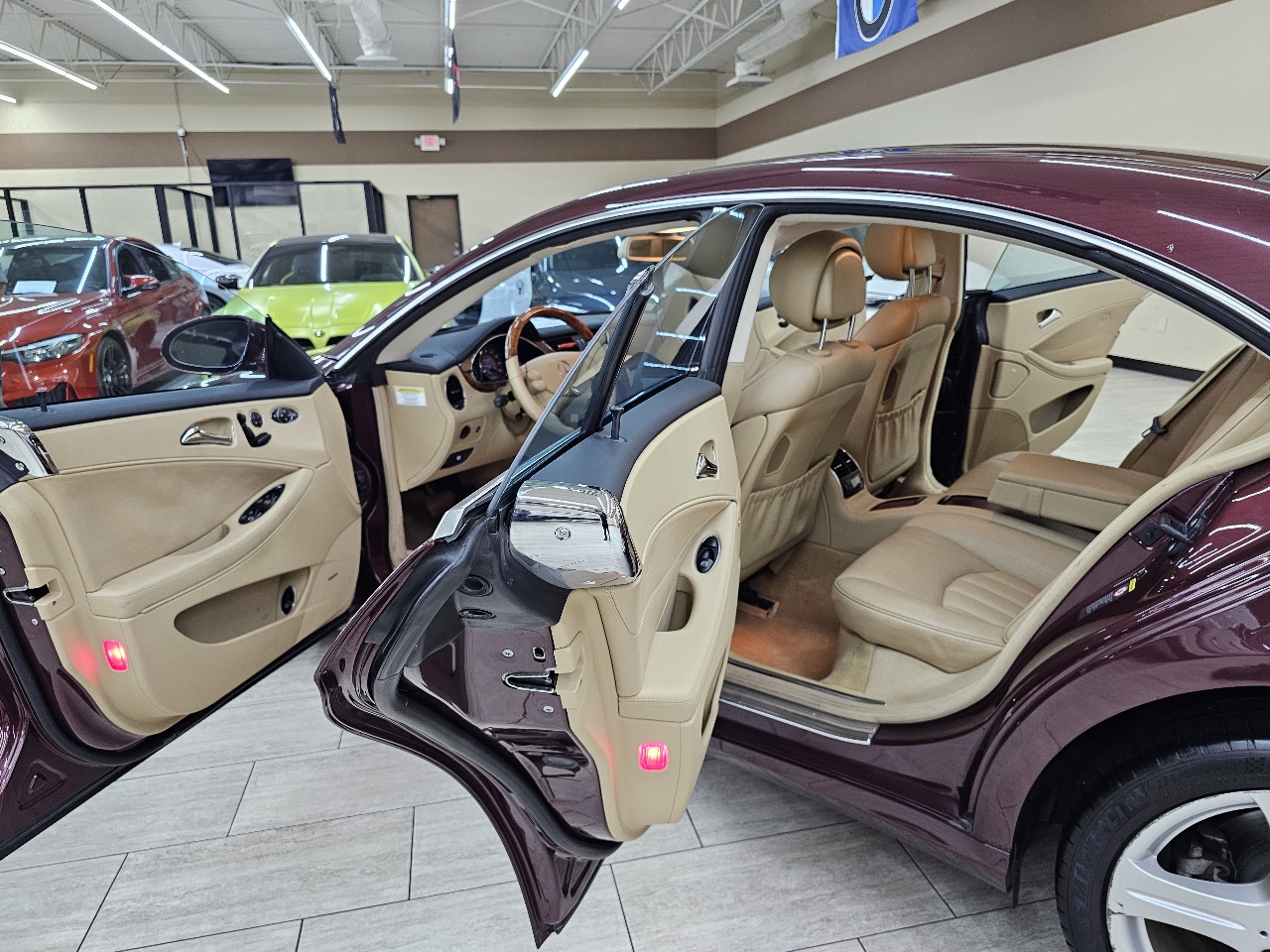 Mercedes-Benz CLS-Class  2006