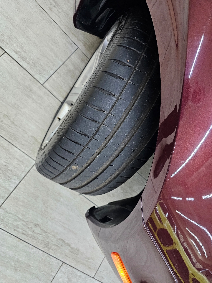 Mercedes-Benz CLS-Class  2006