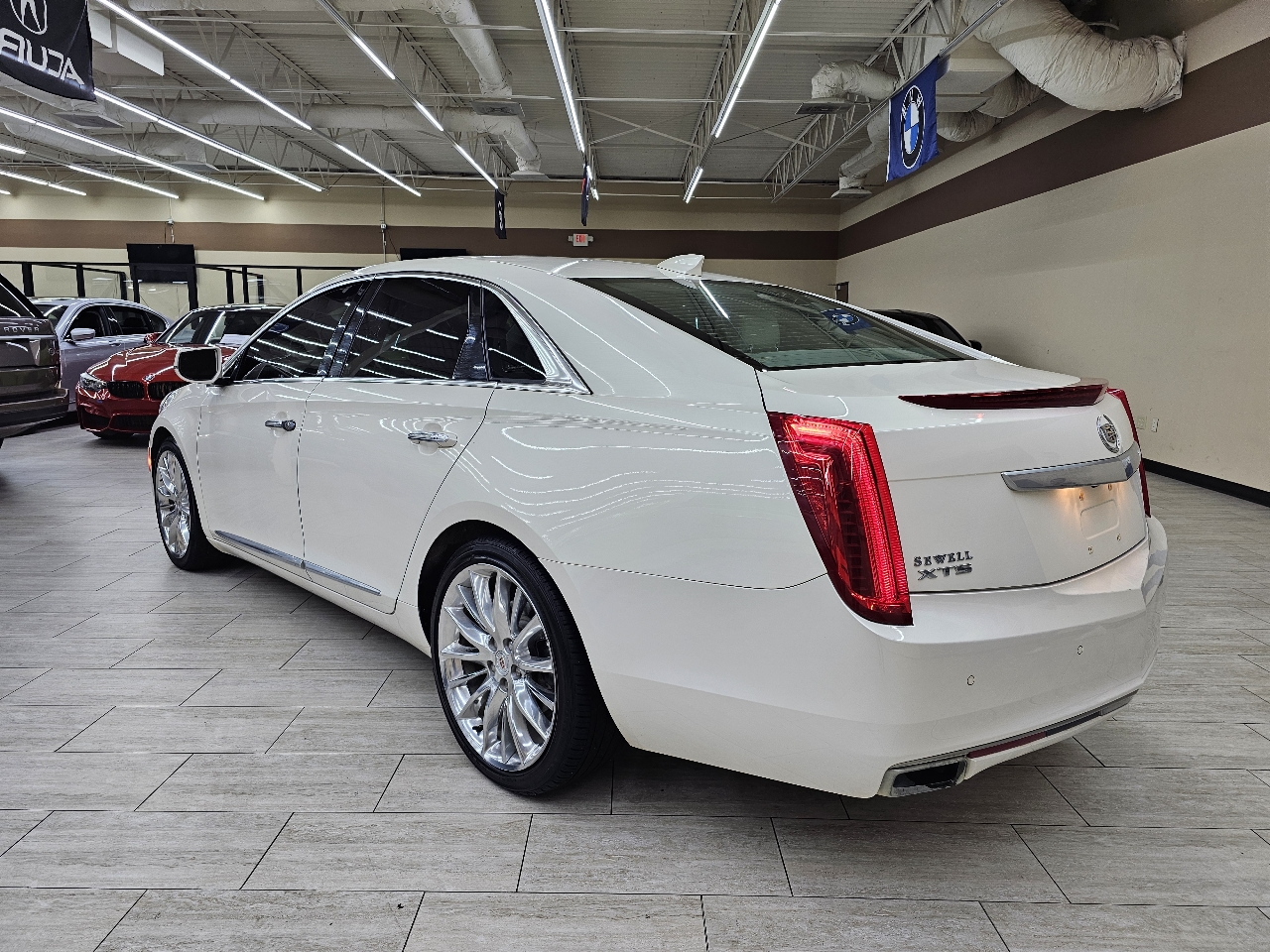 Cadillac XTS Platinum FWD 2015