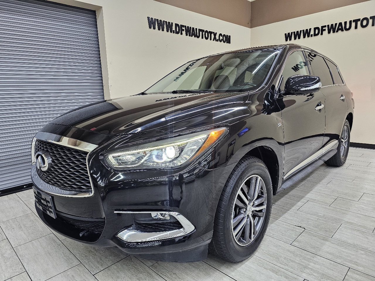 Infiniti QX60 Base FWD 2018