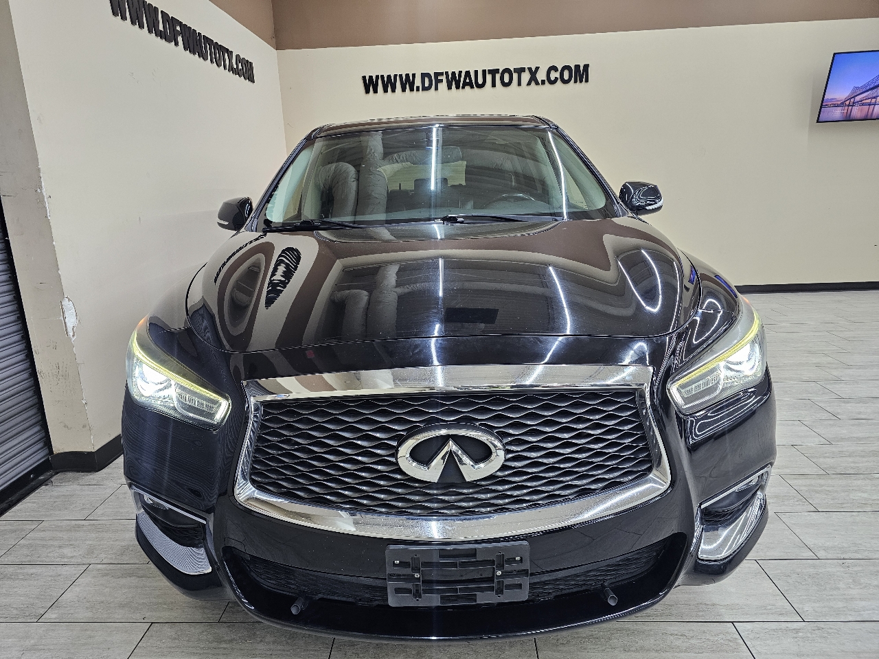 Infiniti QX60 Base FWD 2018
