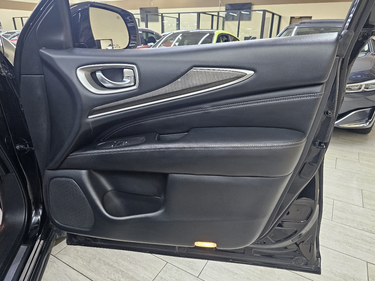 Infiniti QX60 Base FWD 2018