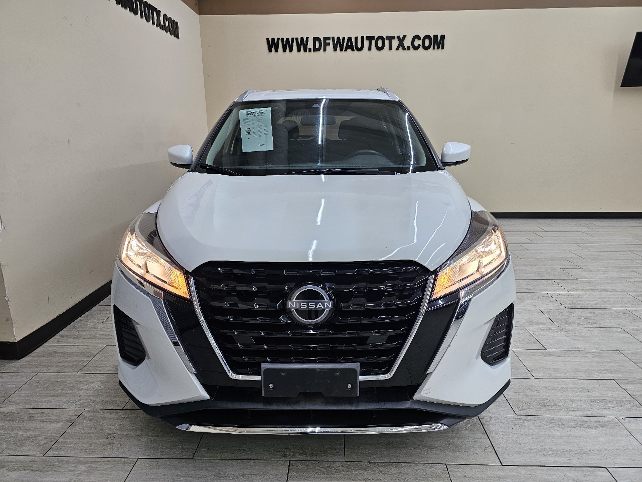 Nissan Kicks SV 2024