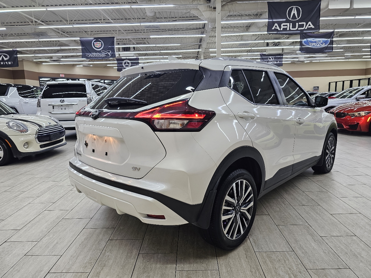 Nissan Kicks SV 2024