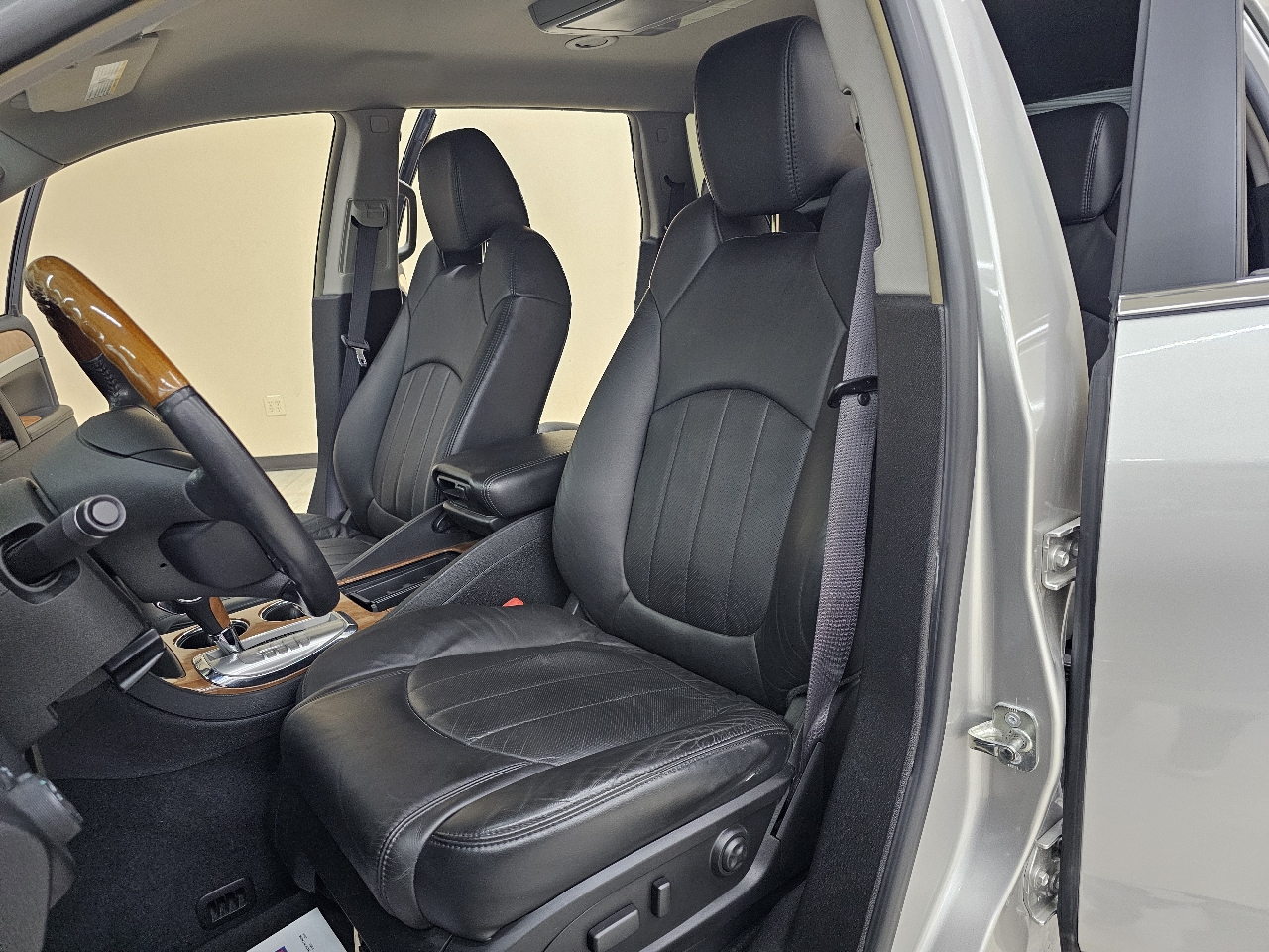 Buick Enclave CXL FWD 2008