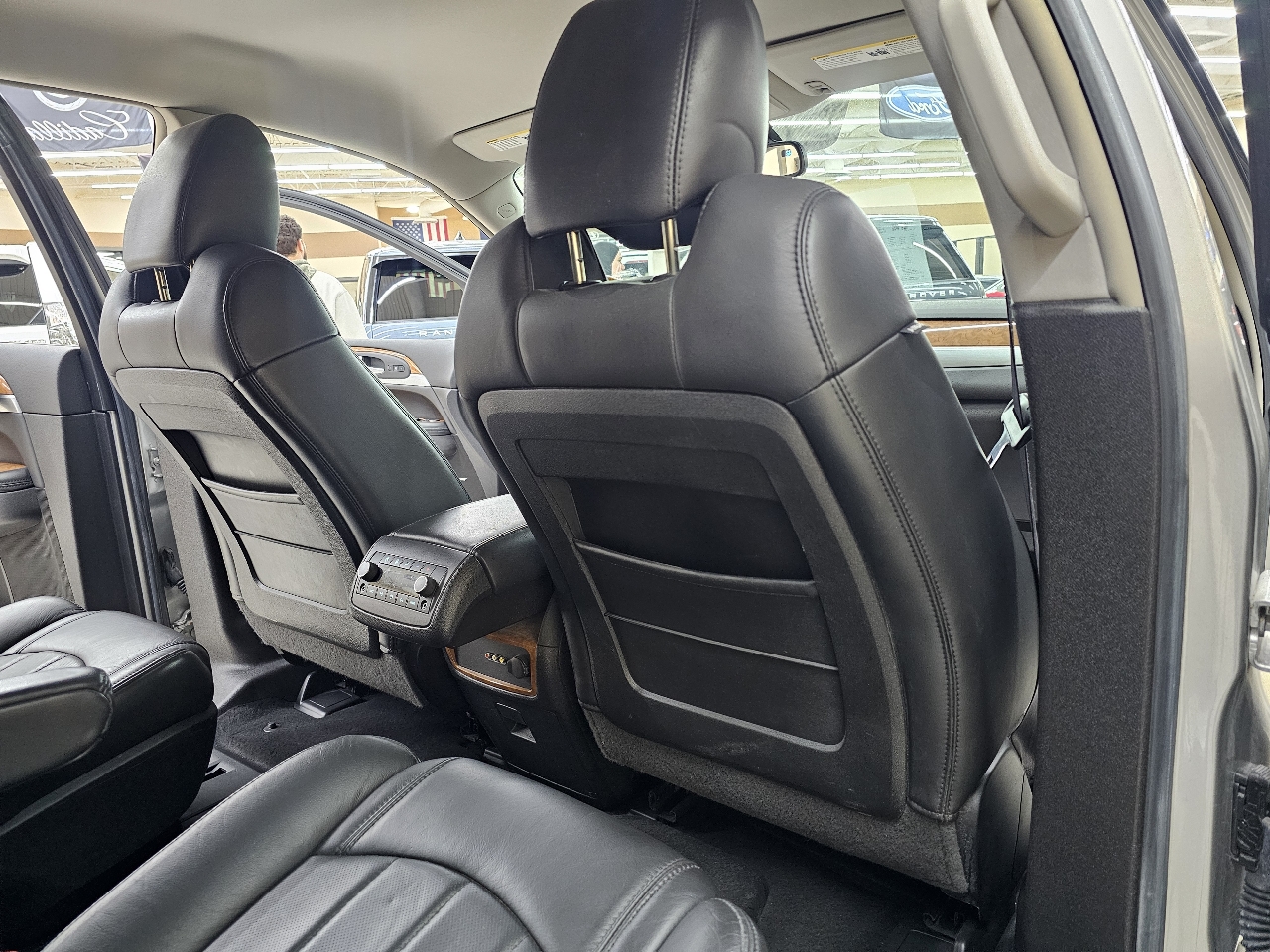 Buick Enclave CXL FWD 2008