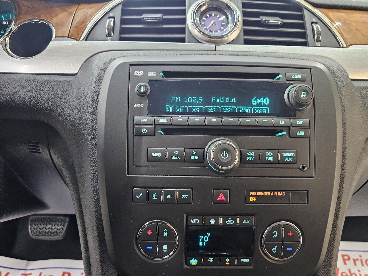 Buick Enclave CXL FWD 2008