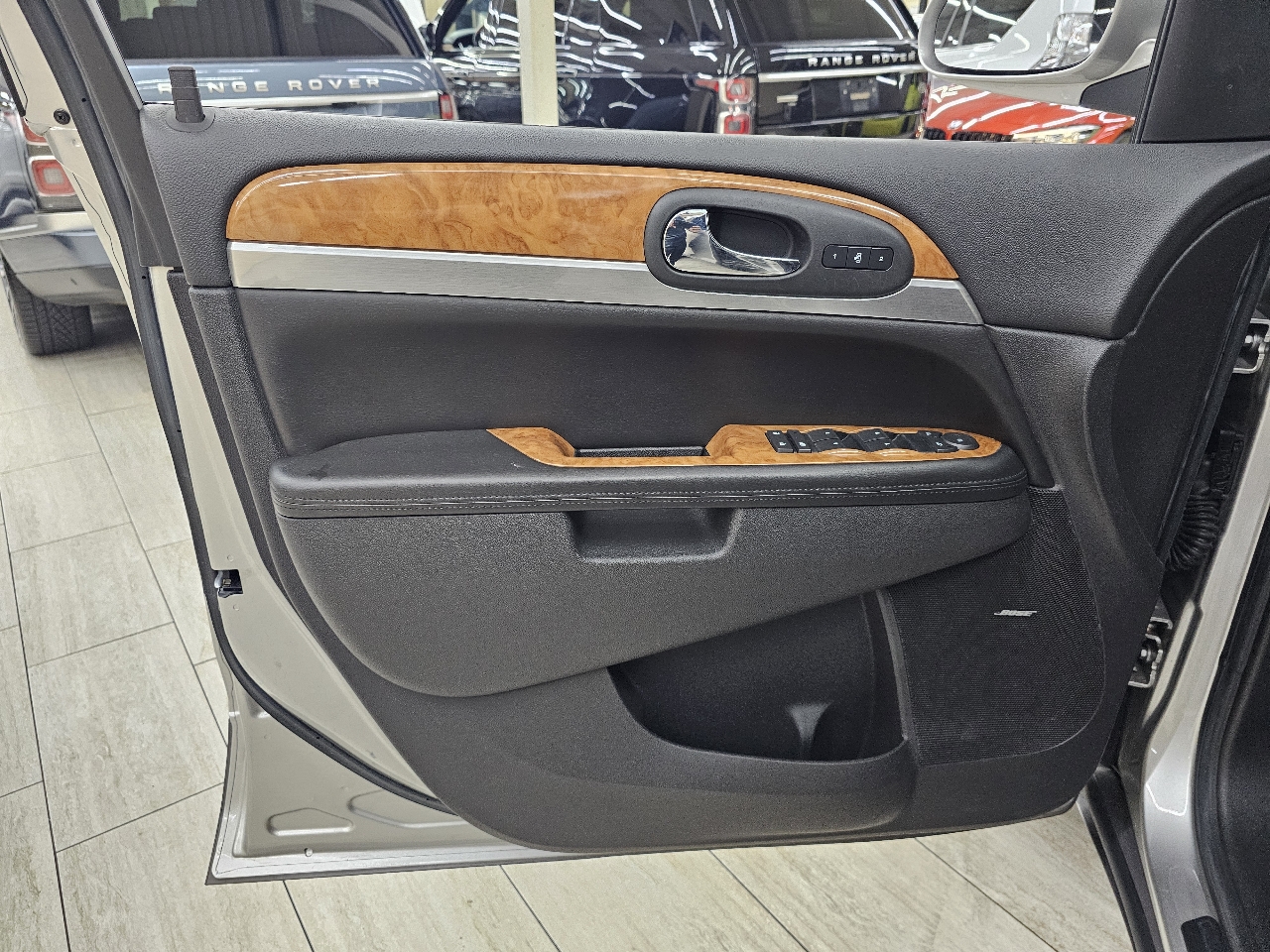 Buick Enclave CXL FWD 2008