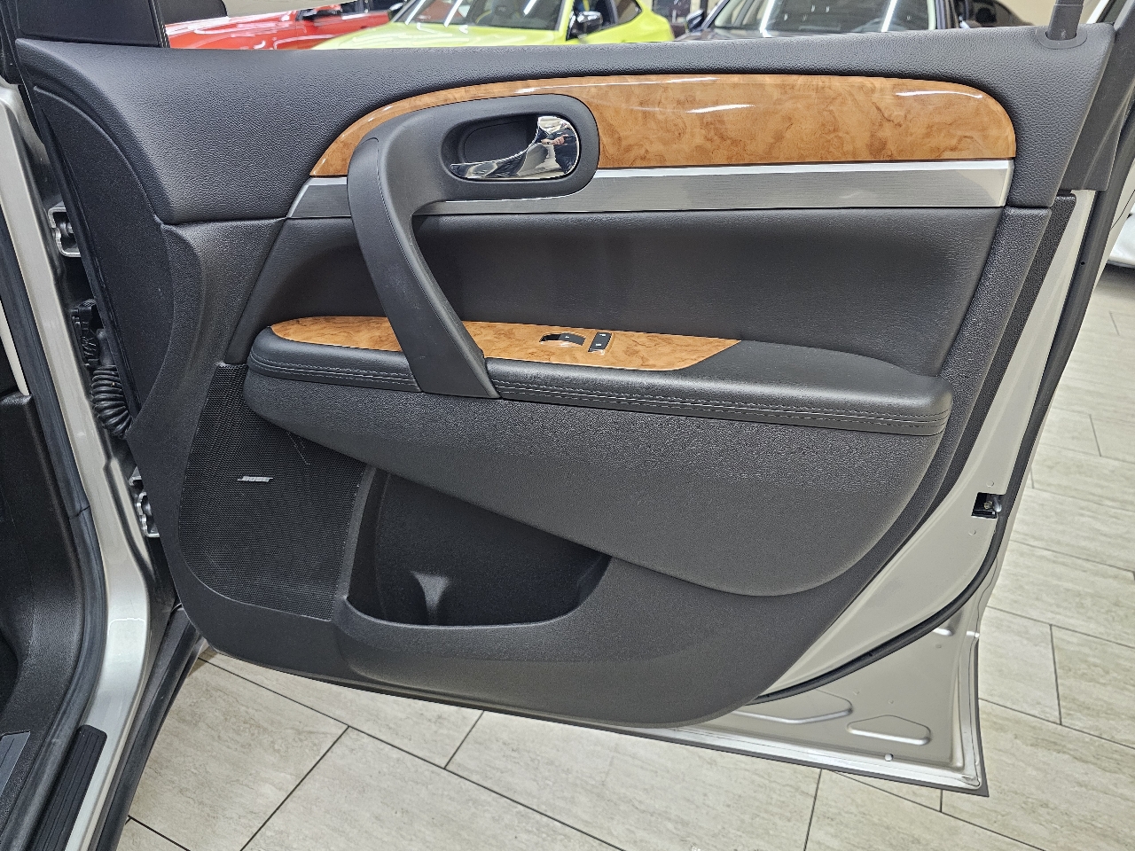 Buick Enclave CXL FWD 2008