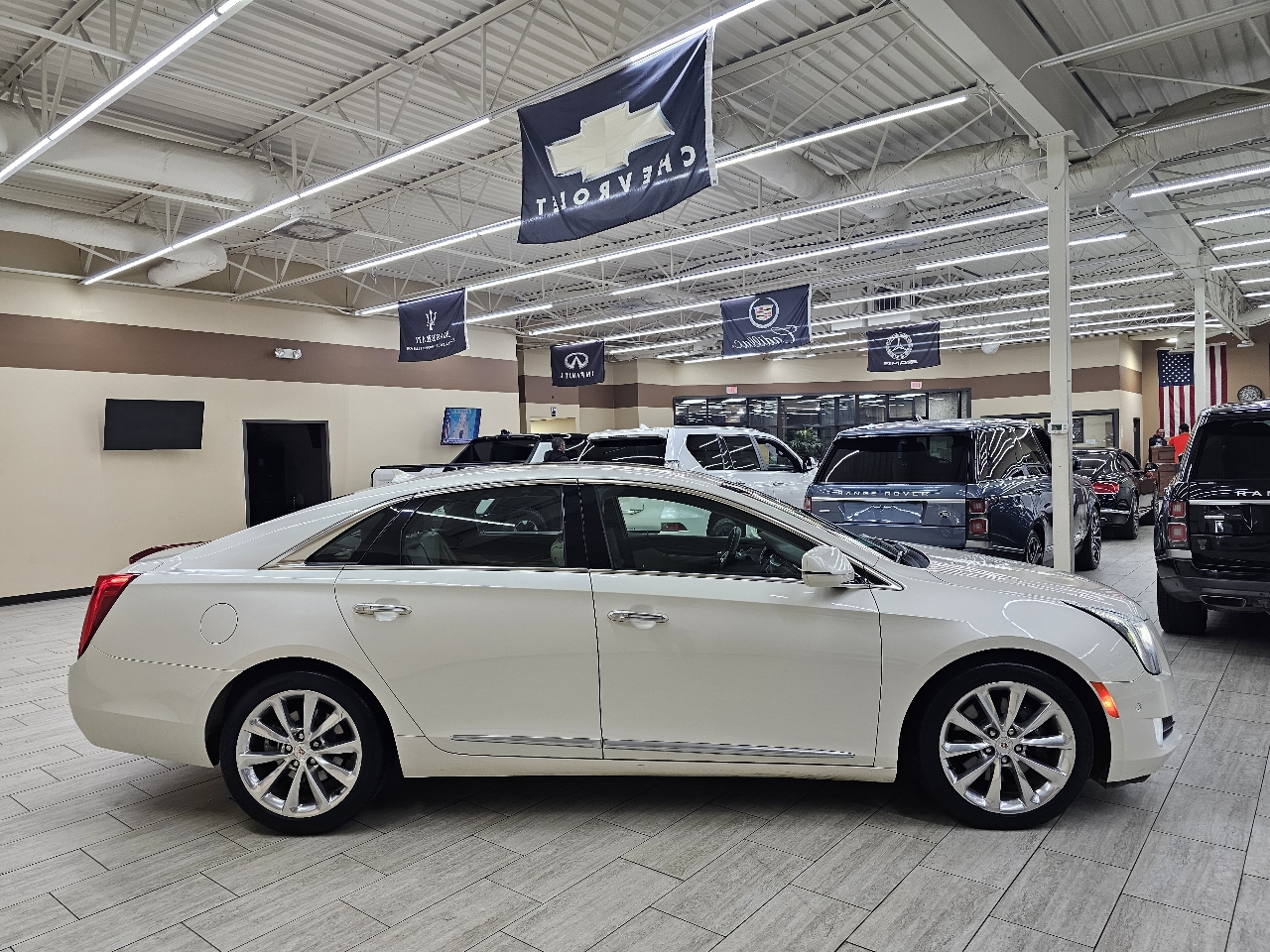 Cadillac XTS Premium FWD 2014