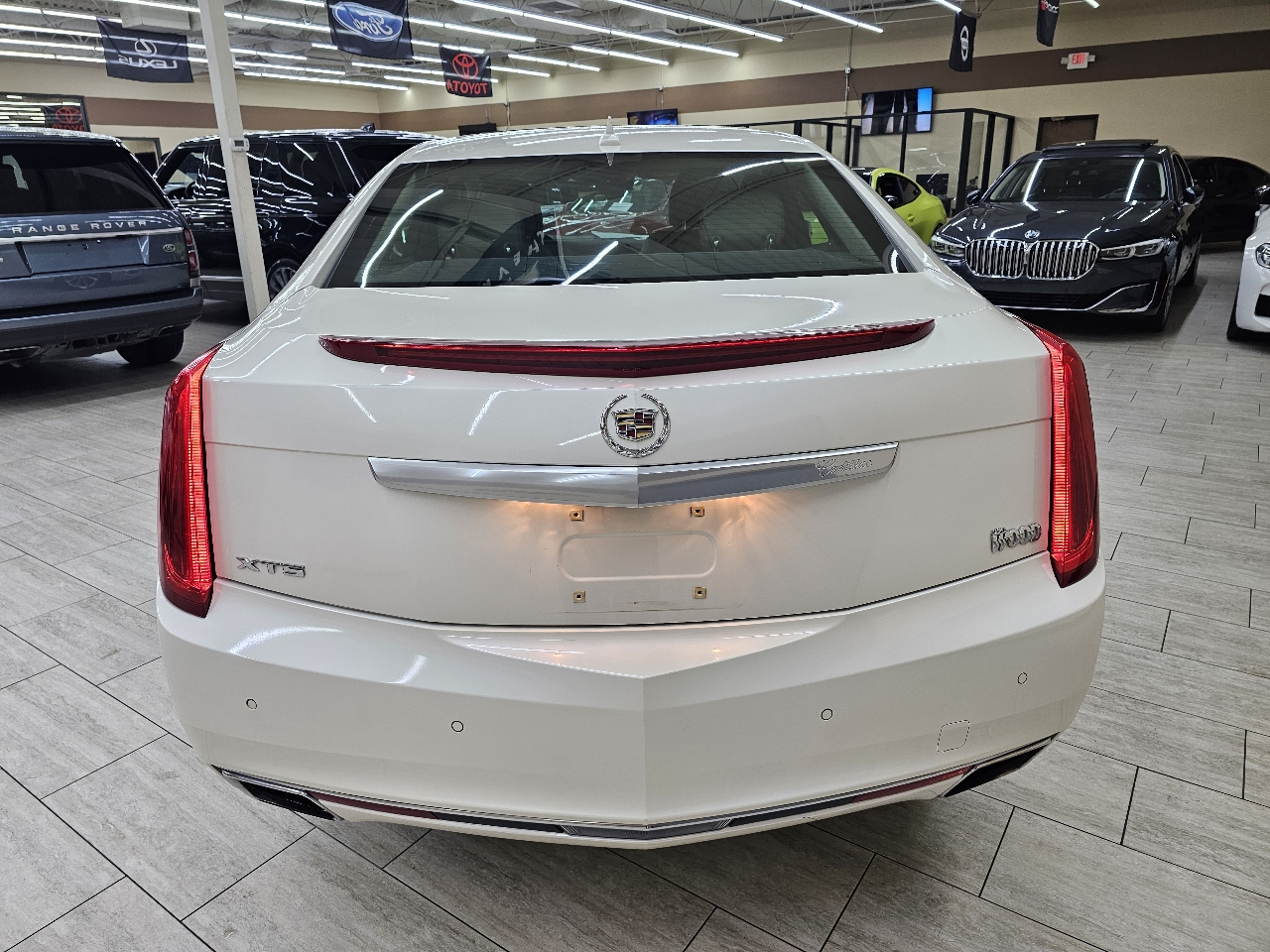Cadillac XTS Premium FWD 2014