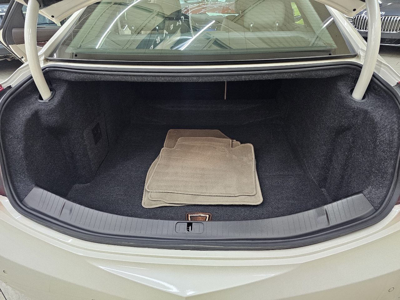 Cadillac XTS Premium FWD 2014