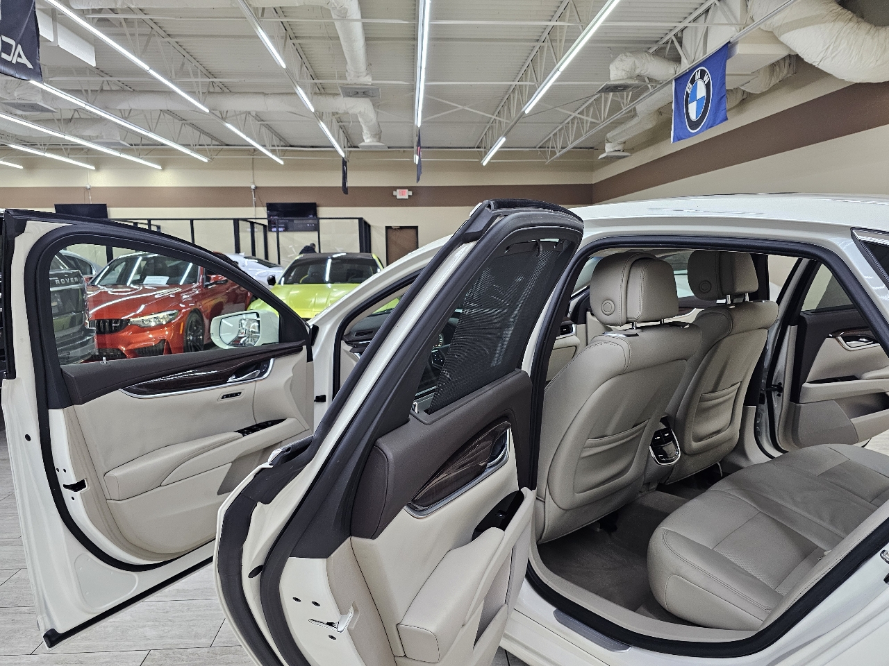 Cadillac XTS Premium FWD 2014