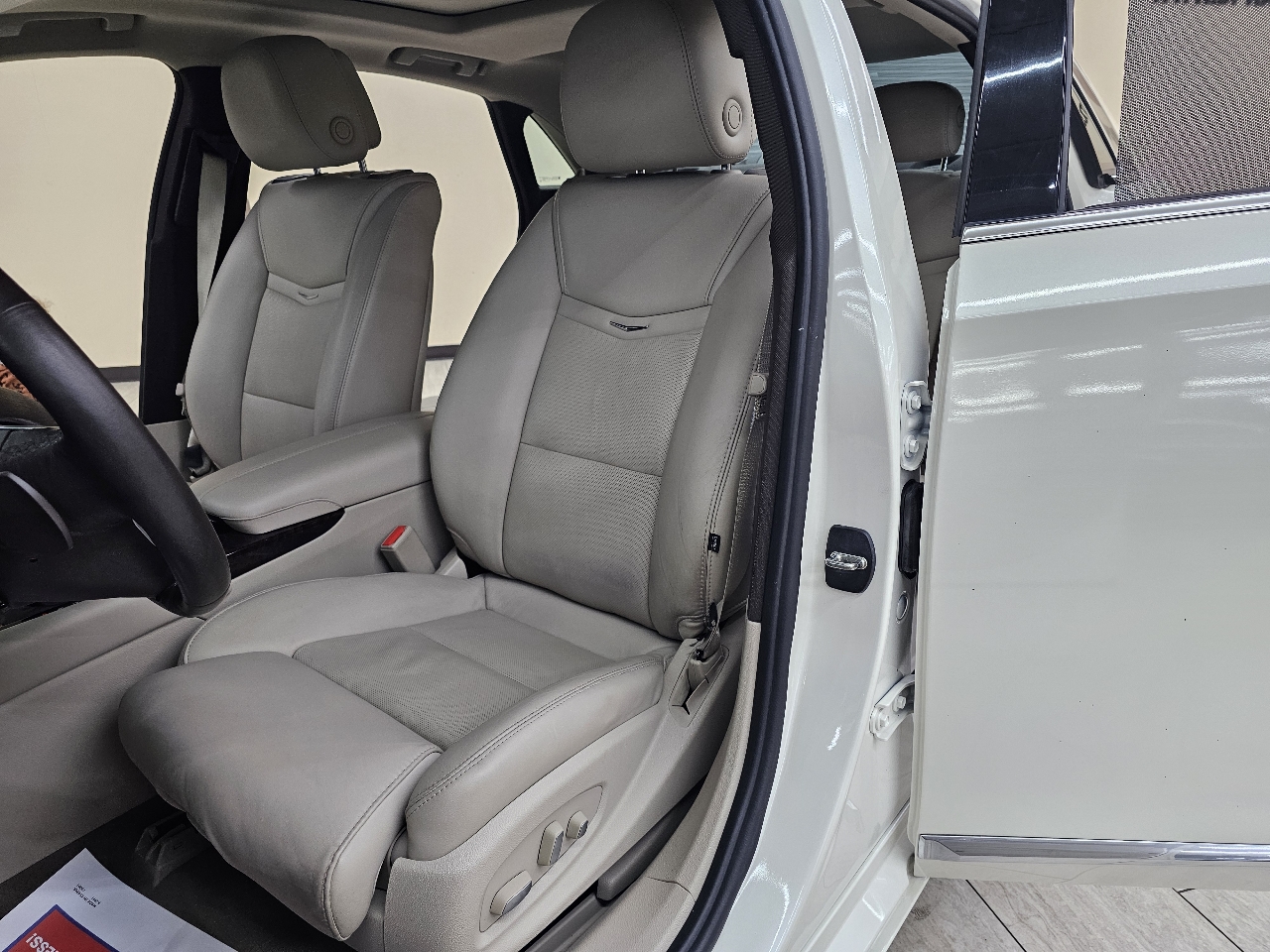 Cadillac XTS Premium FWD 2014