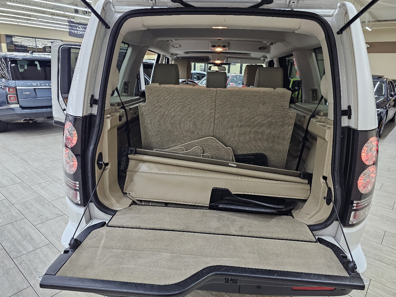 Land Rover LR4 HSE 2016