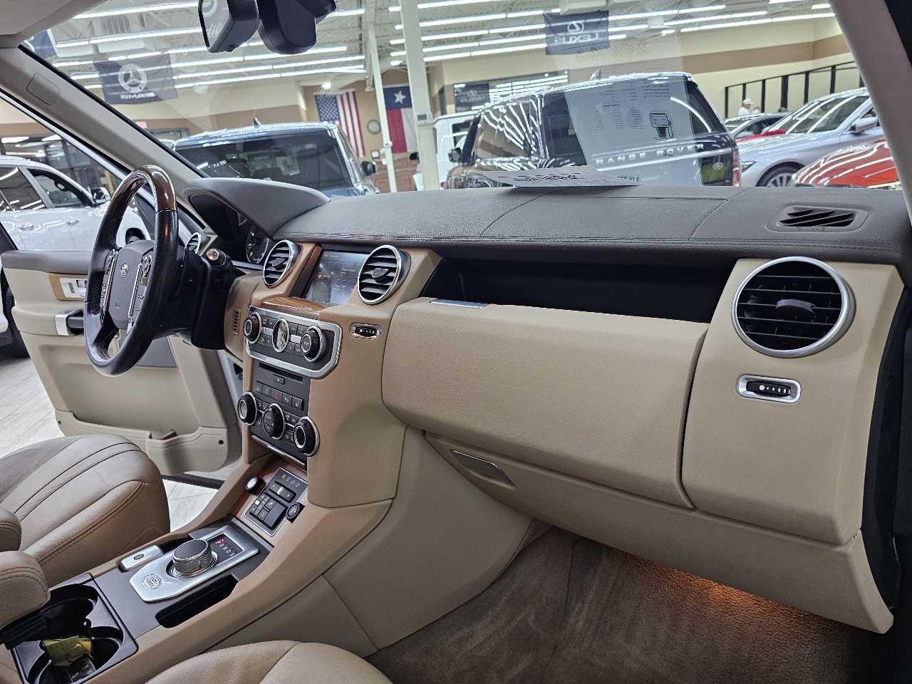 Land Rover LR4 HSE 2016