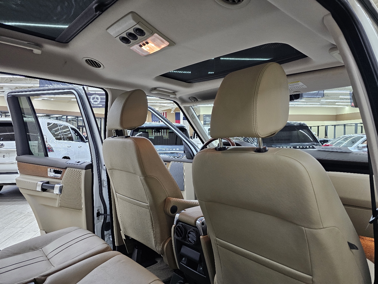 Land Rover LR4 HSE 2016