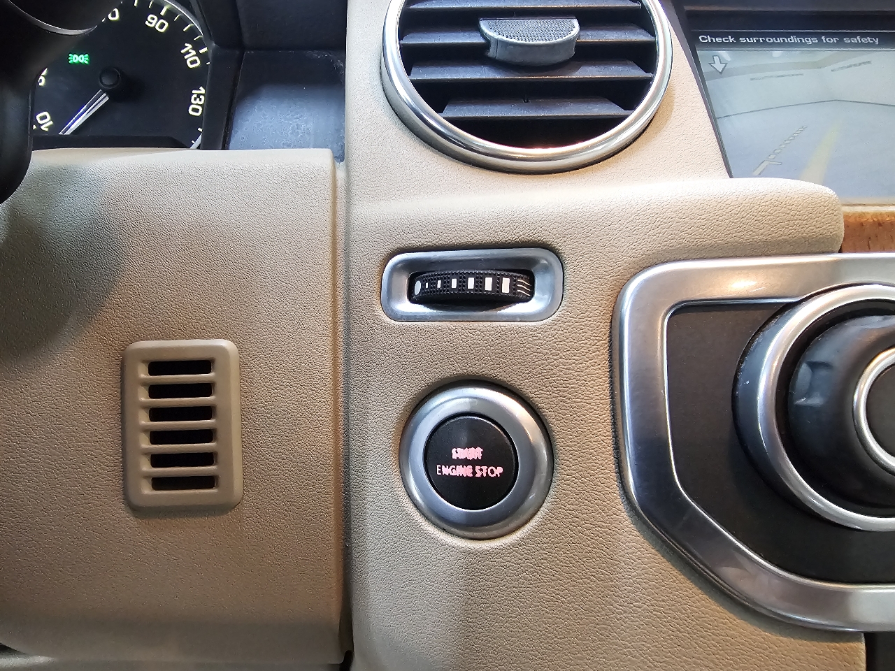 Land Rover LR4 HSE 2016