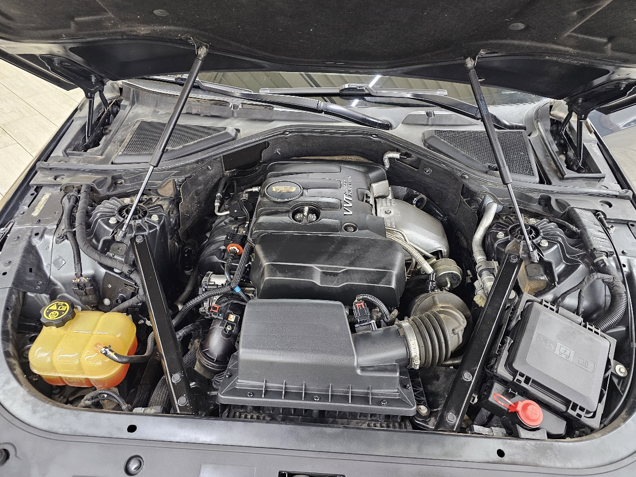 Cadillac CT6 2.0L Turbo 2016