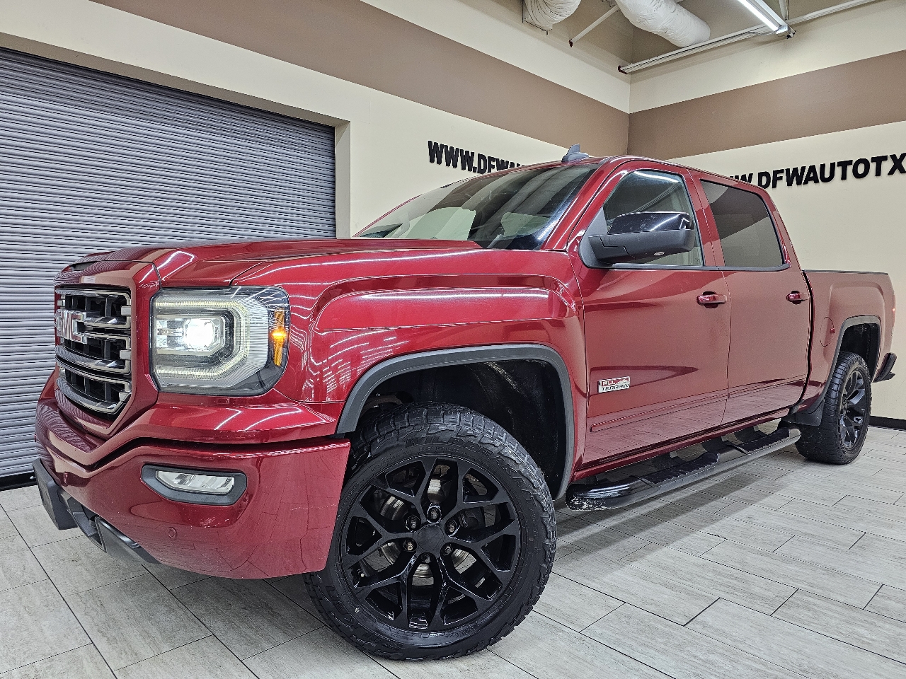 GMC Sierra 1500 SLT Crew Cab Short Box 4WD 2018