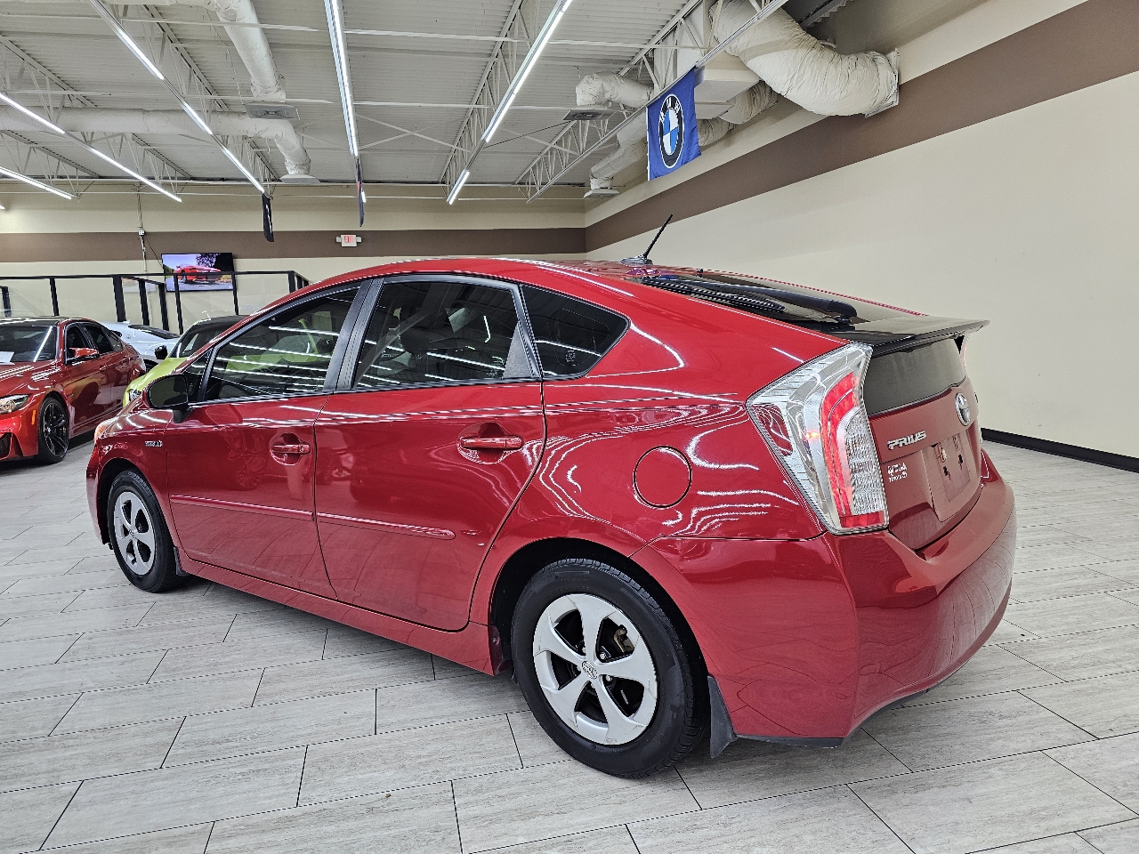 Toyota Prius Prius V 2012
