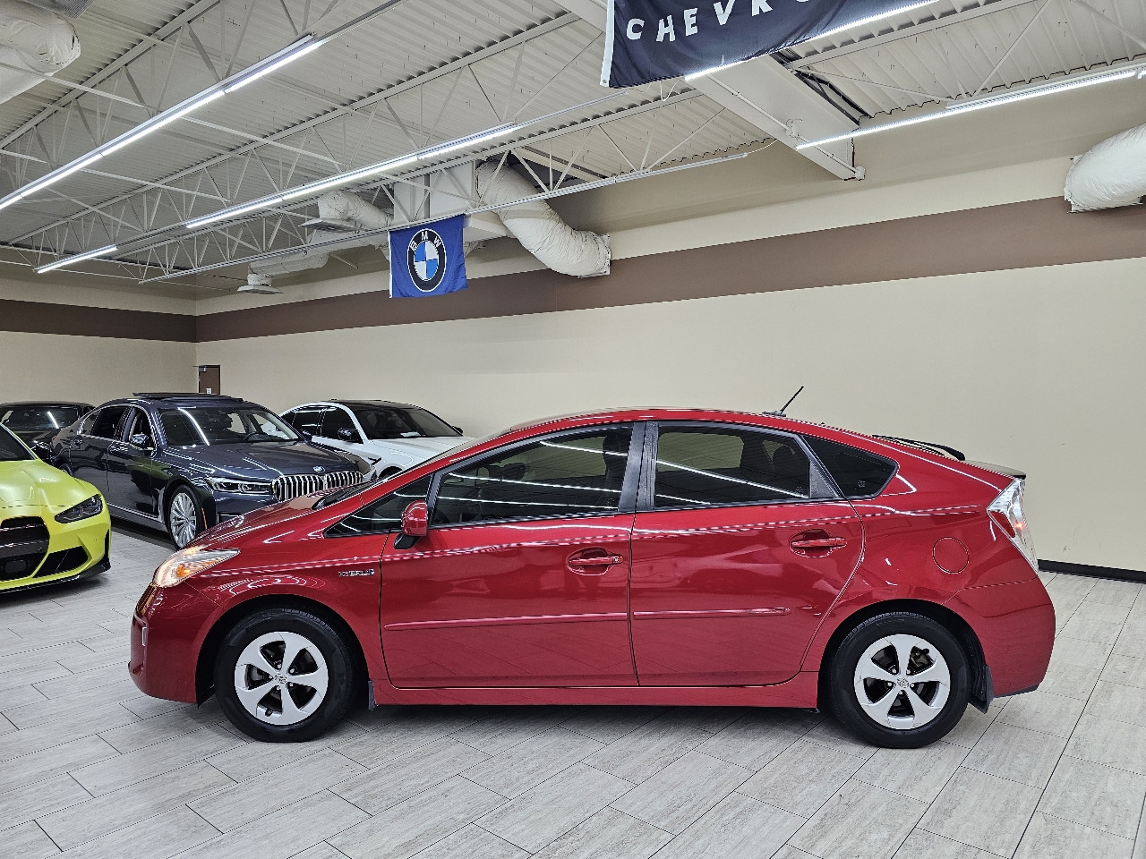 Toyota Prius Prius V 2012