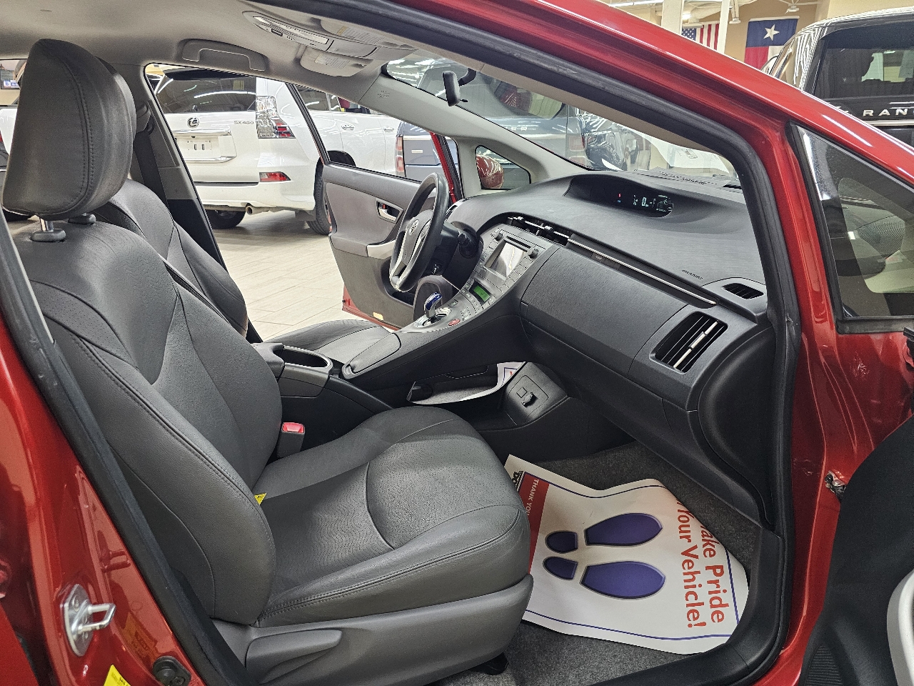 Toyota Prius Prius V 2012