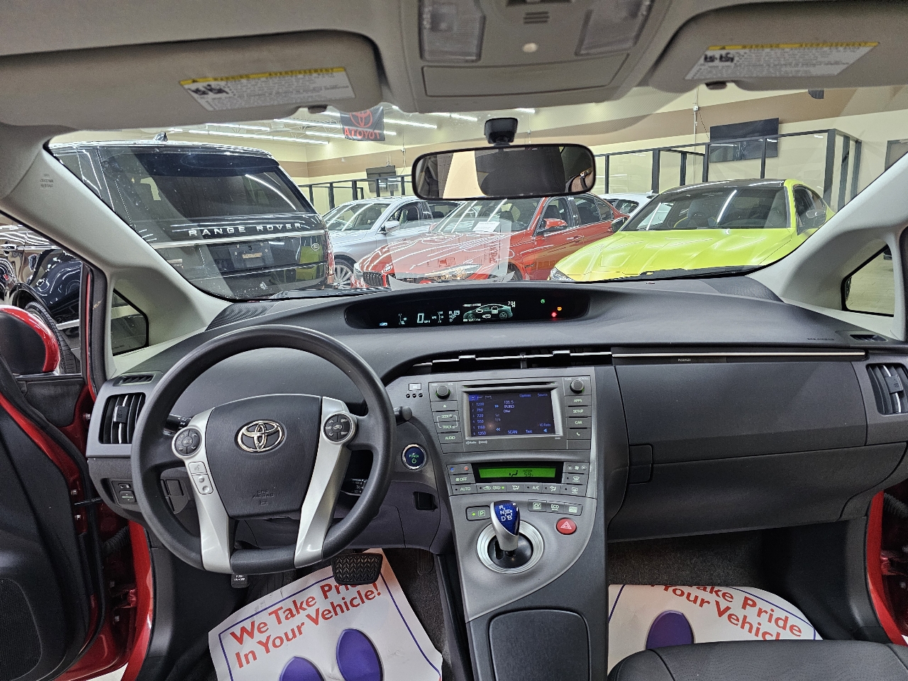 Toyota Prius Prius V 2012