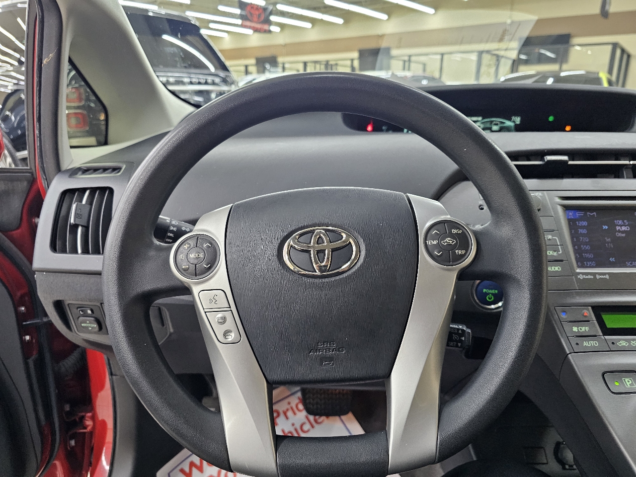 Toyota Prius Prius V 2012