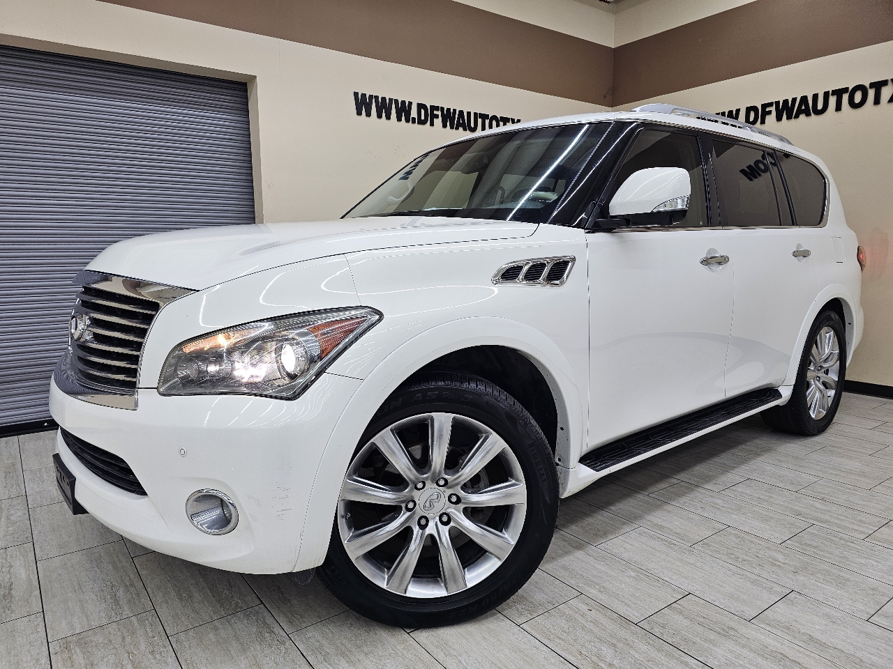 2012 Infiniti QX56 4WD