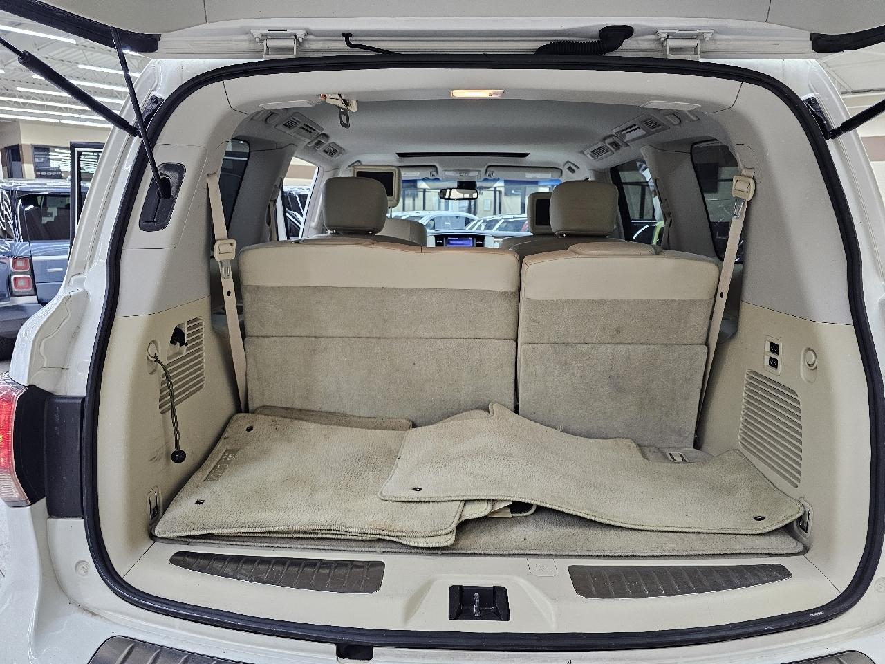 Infiniti QX56 4WD 2012