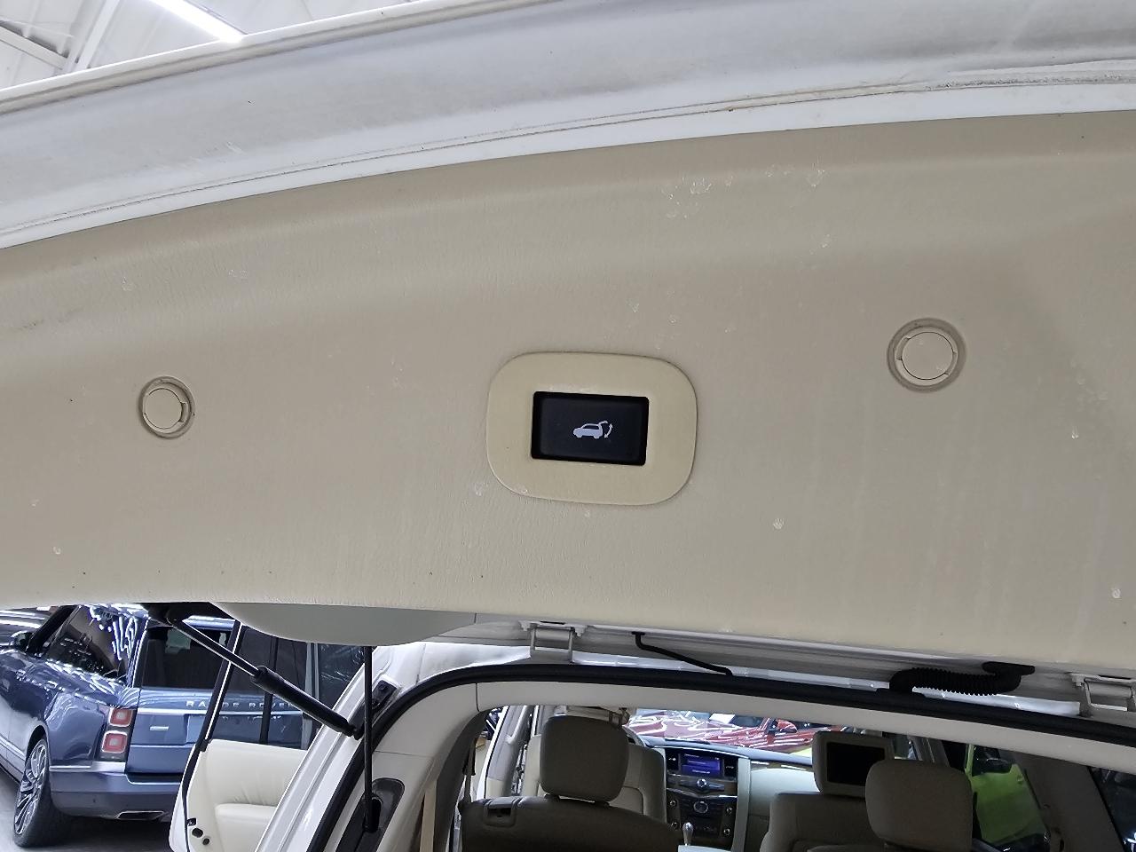 Infiniti QX56 4WD 2012