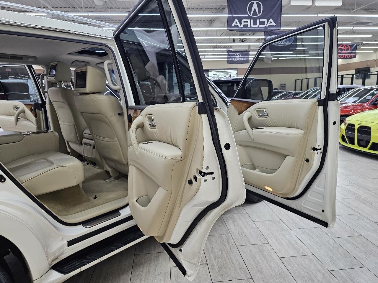 Infiniti QX56 4WD 2012