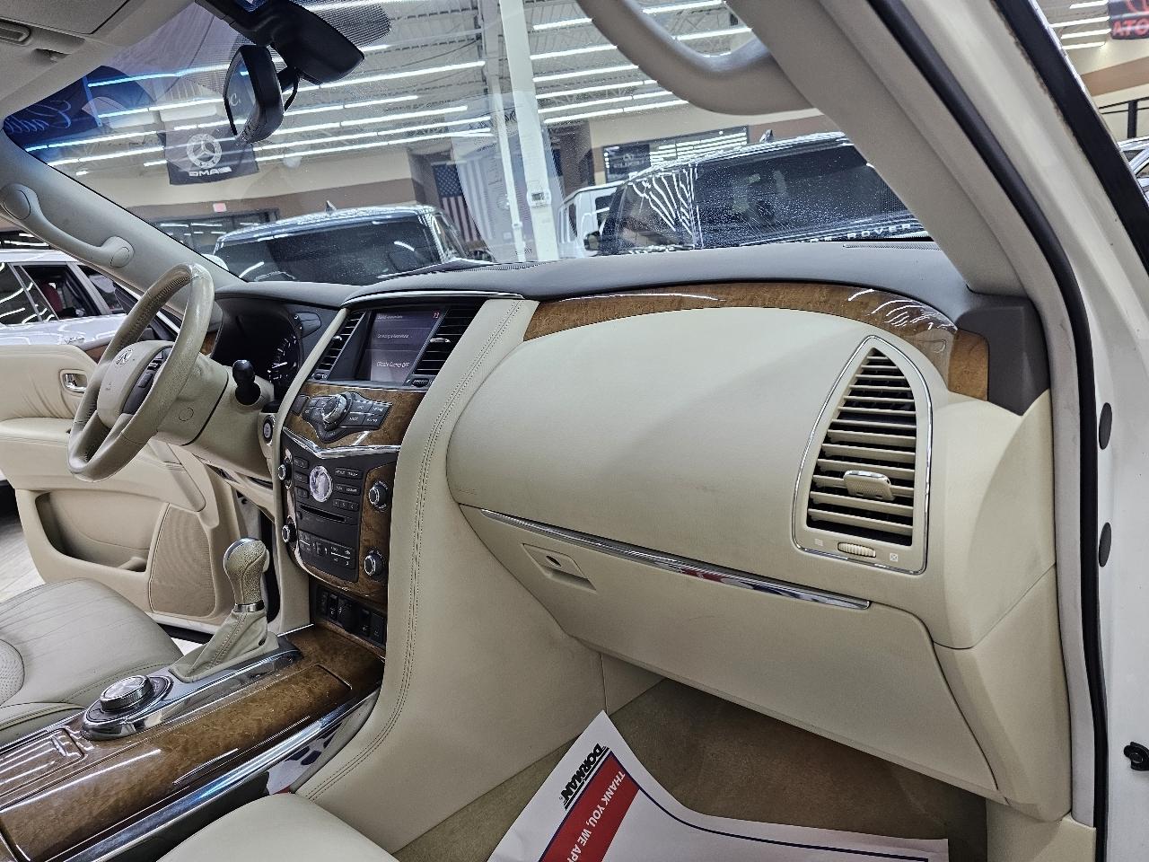 Infiniti QX56 4WD 2012