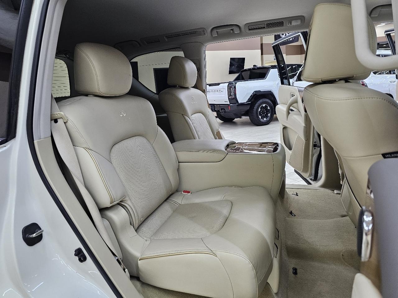 Infiniti QX56 4WD 2012